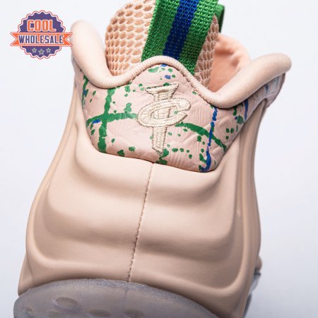 Nike_Air_Foamposite_One_Particle_Beige_ALk3P_11.jpg