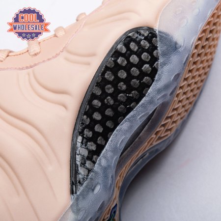 Nike_Air_Foamposite_One_Particle_Beige_ALk3P_9.jpg