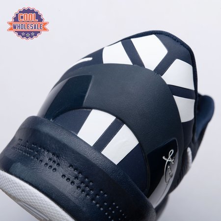 Nike_Kobe_8_Protro_College_Navy_vvec5_8.jpg