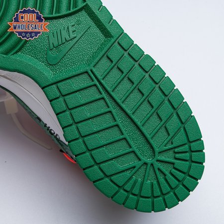 Off-White_x_Dunk_Low_Pine_Green_pEEOC_16-1.jpg